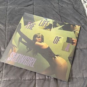 TS The Life of a Showgirl: The Shiny Bug Edition (Violet Shimmer Marbled Vinyl)